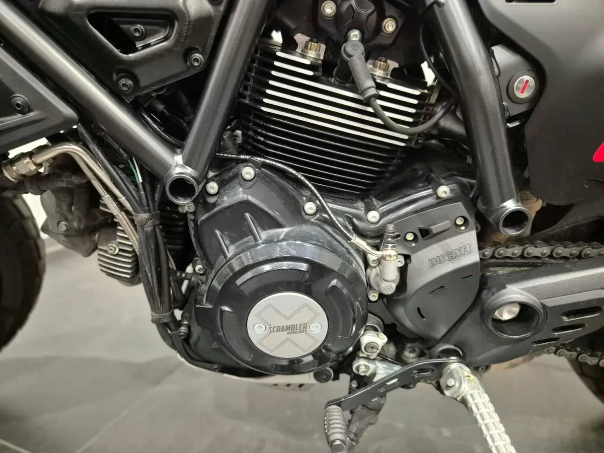 Ducati Scrambler 800 Full Throttle (2023 - 24) (8)