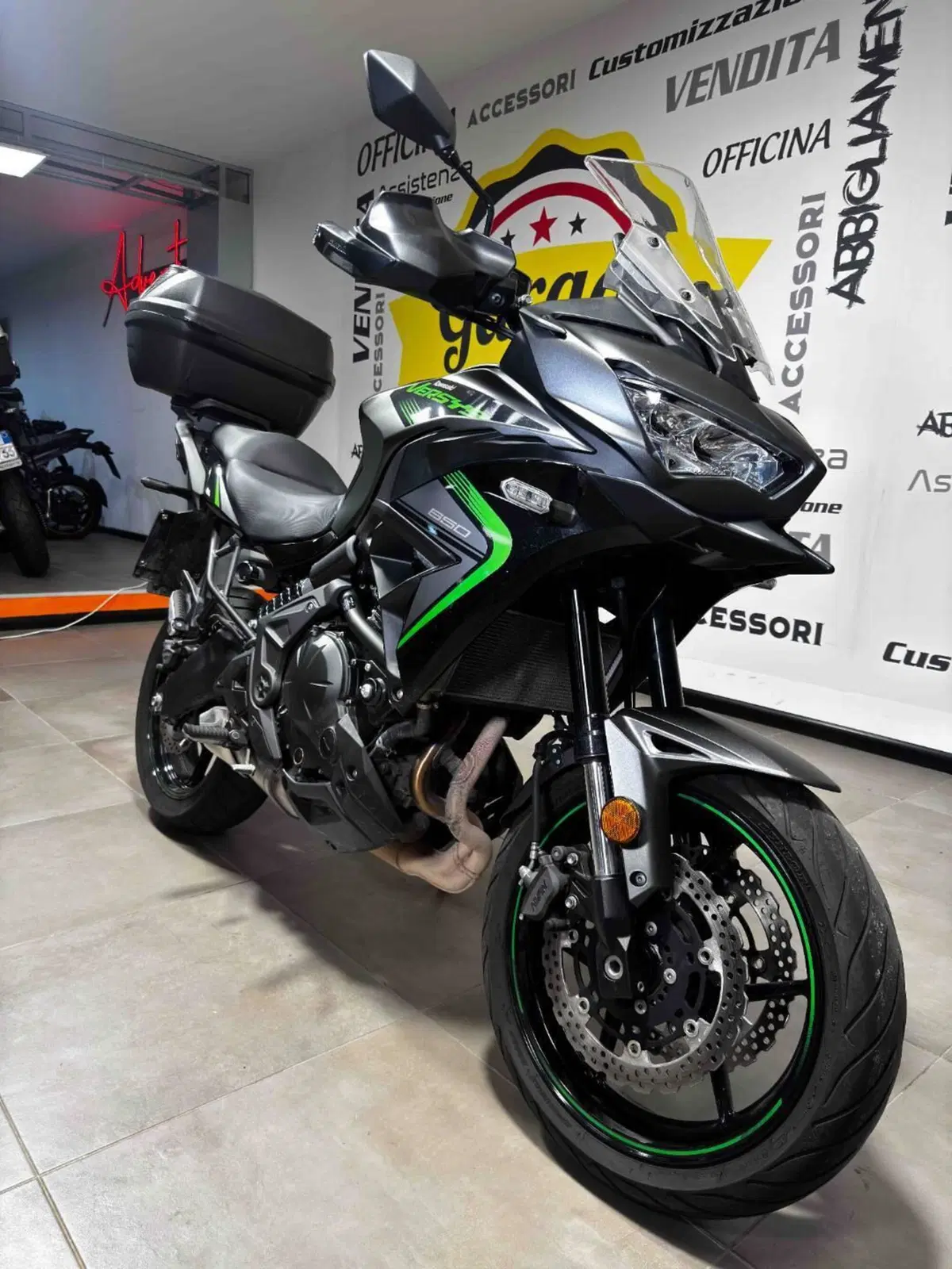 Kawasaki Versys 650 (2025 - 26) (2)