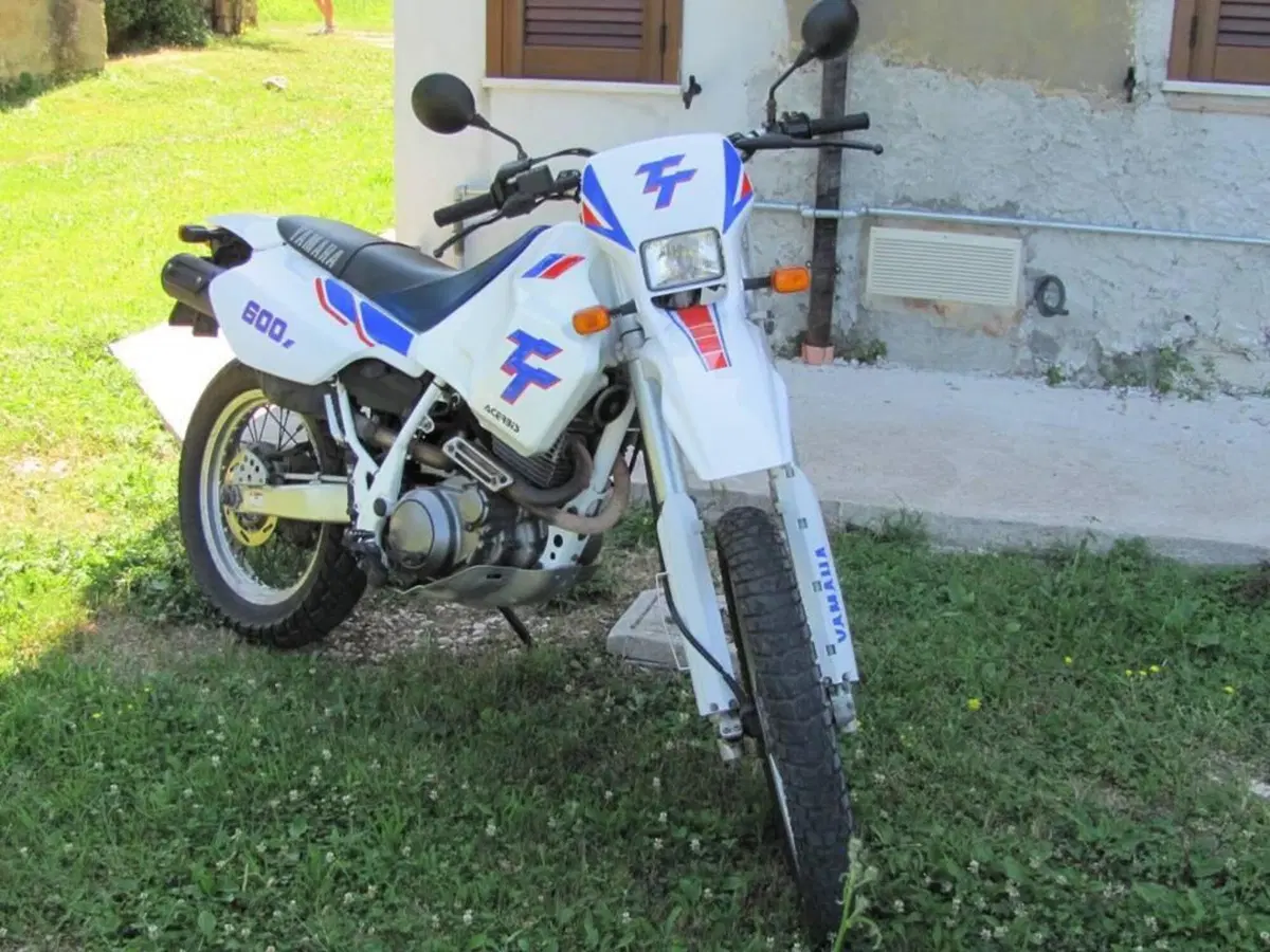 Yamaha TT 600 E (1994 - 03) (9)