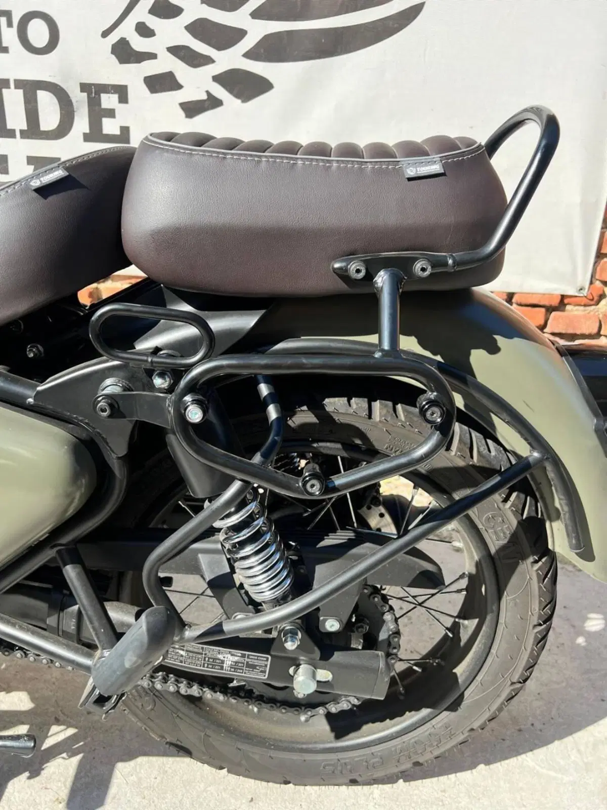 Royal Enfield Meteor 350 (2021 - 26) (3)