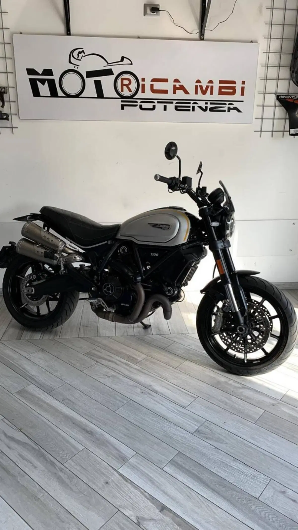 Ducati Scrambler 1100 Pro (2020 - 22) (19)