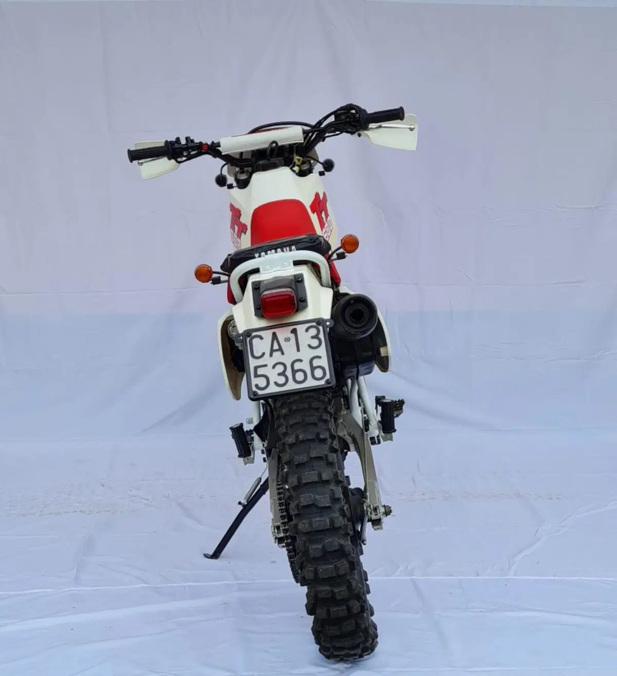 Yamaha XT60043F (2)