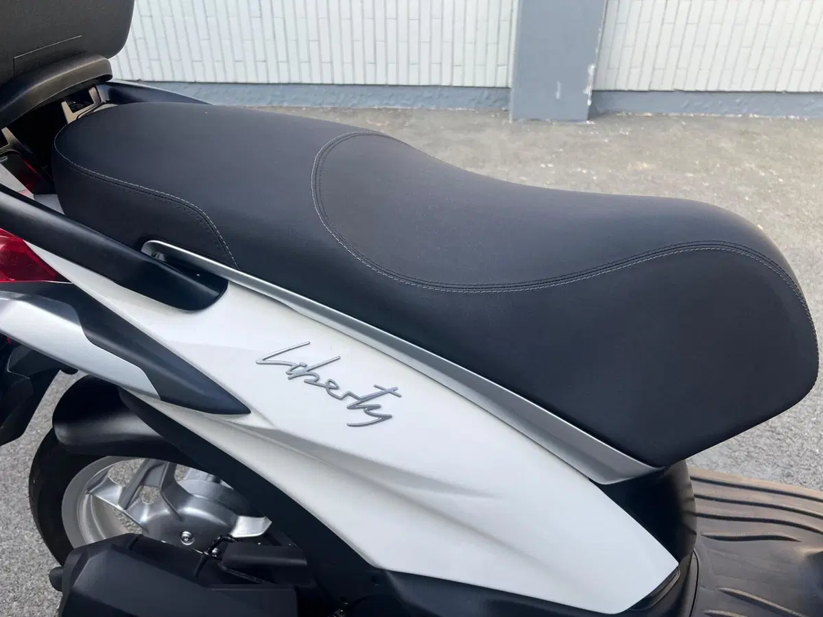Piaggio Liberty 125 (2025 - 26) (8)