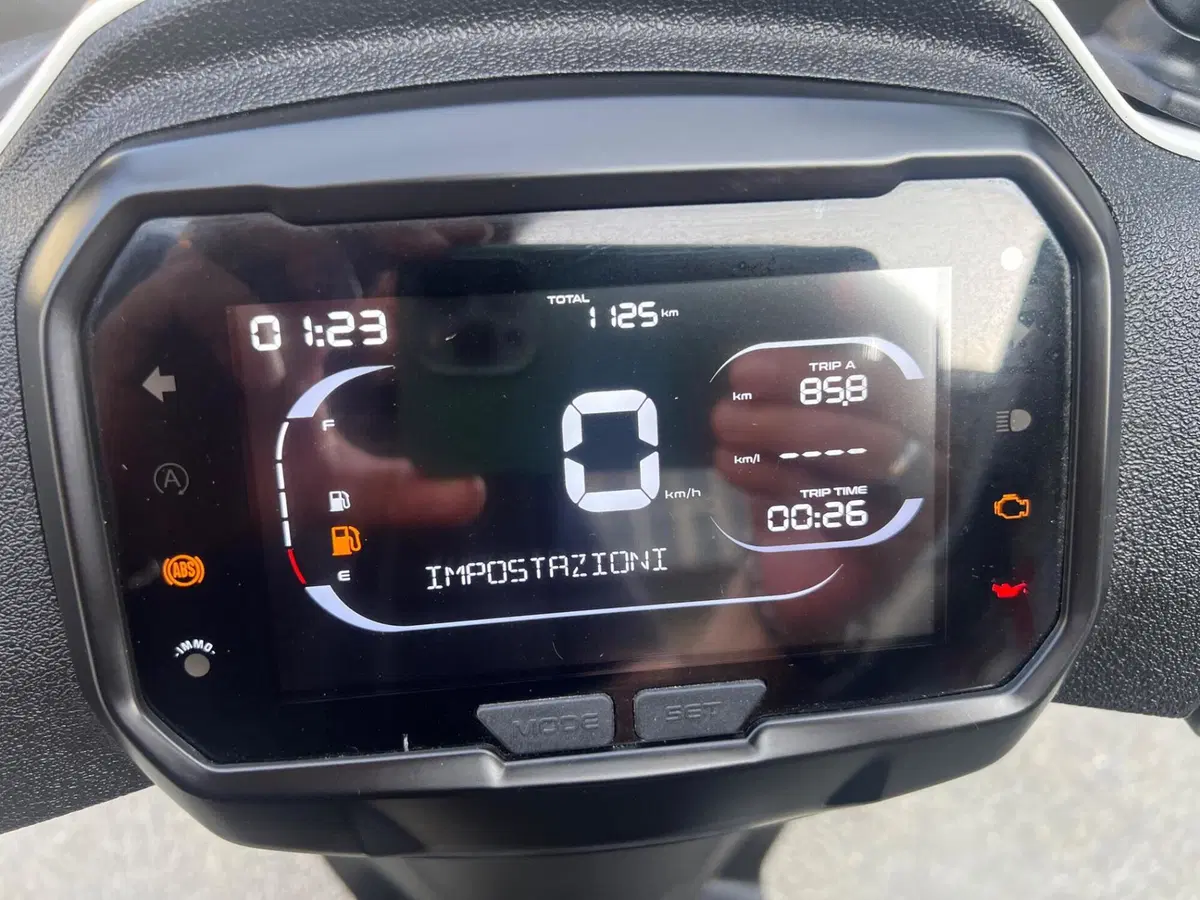 Piaggio Liberty 125 (2025 - 26) (5)