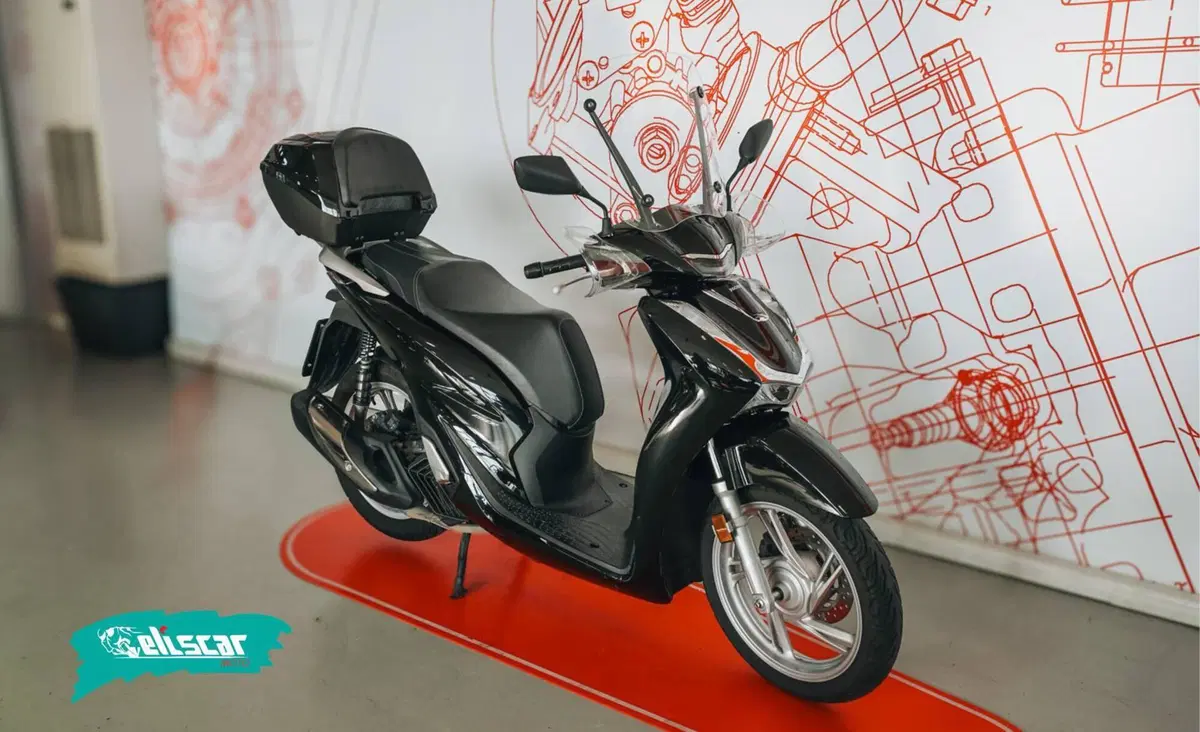 Honda SH 150i (2020 - 23) (2)