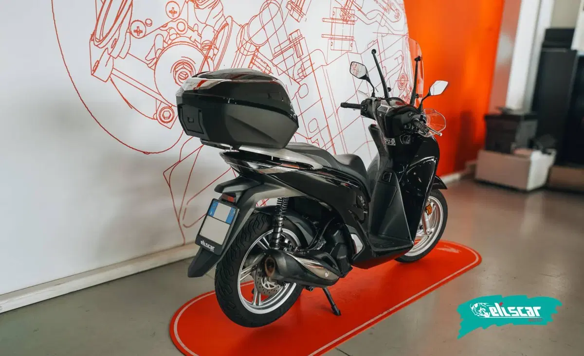 Honda SH 150i (2020 - 23) (4)
