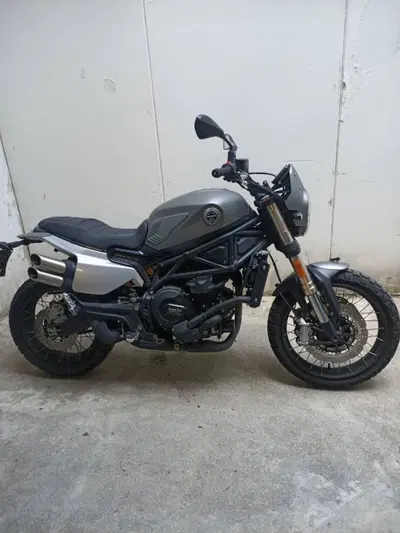 Benelli Leoncino 800 Trail (2022 - 26) usata