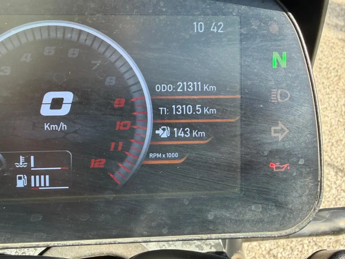Moto Morini SEIEMMEZZO SCR (2022 - 26) (8)