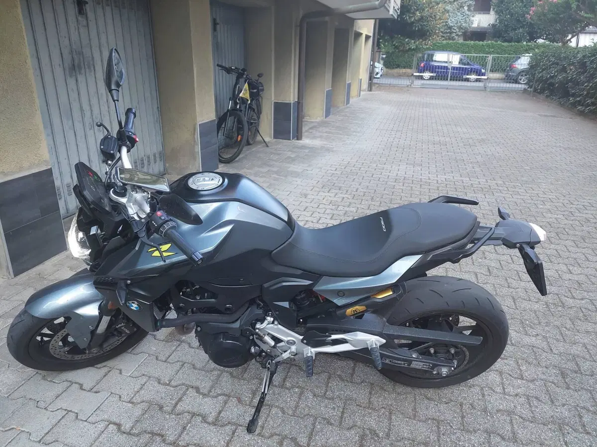Bmw F 900 R (2021 - 24) (3)