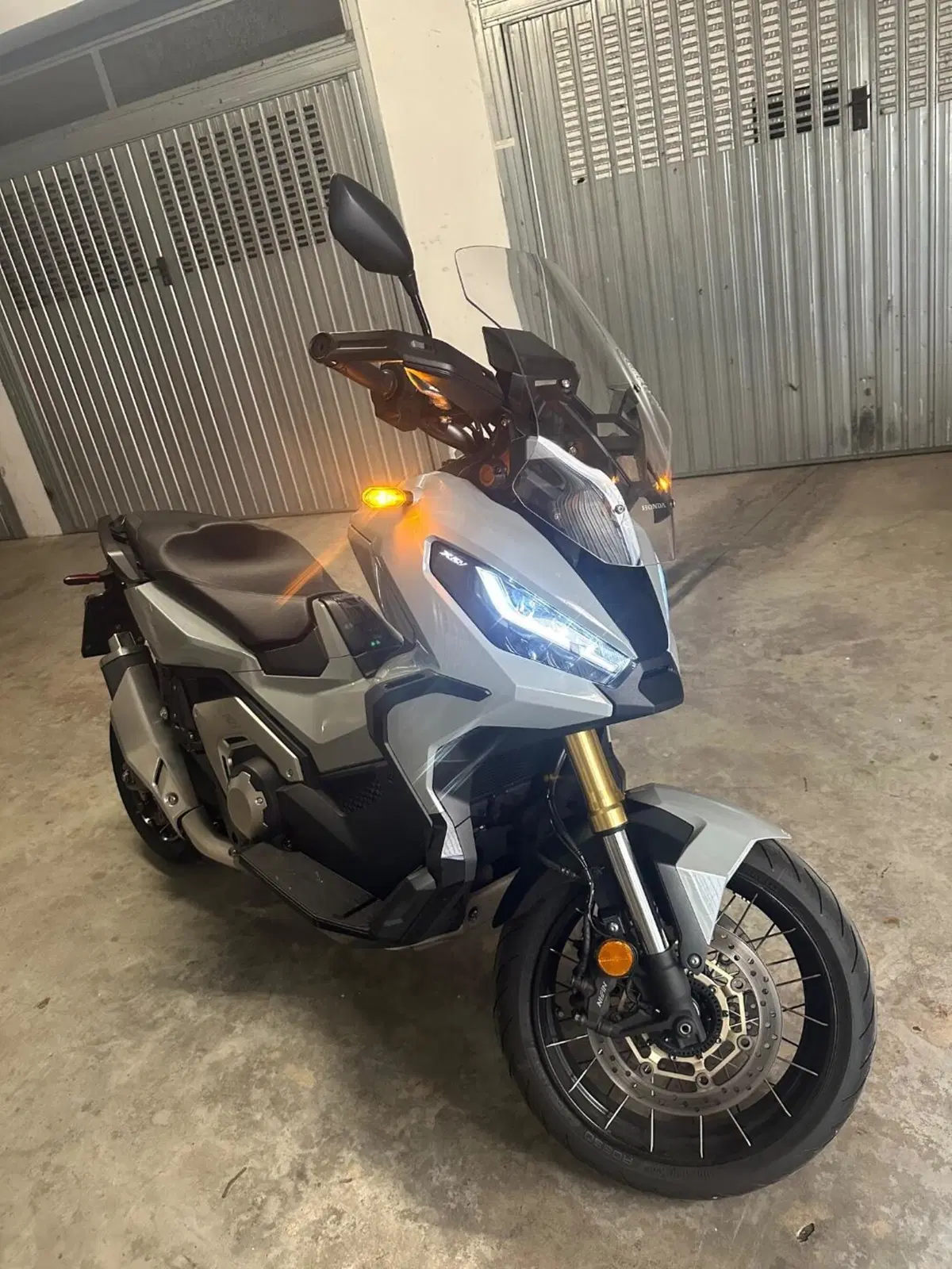 Honda X-ADV 750 DCT (2021 - 24) (2)