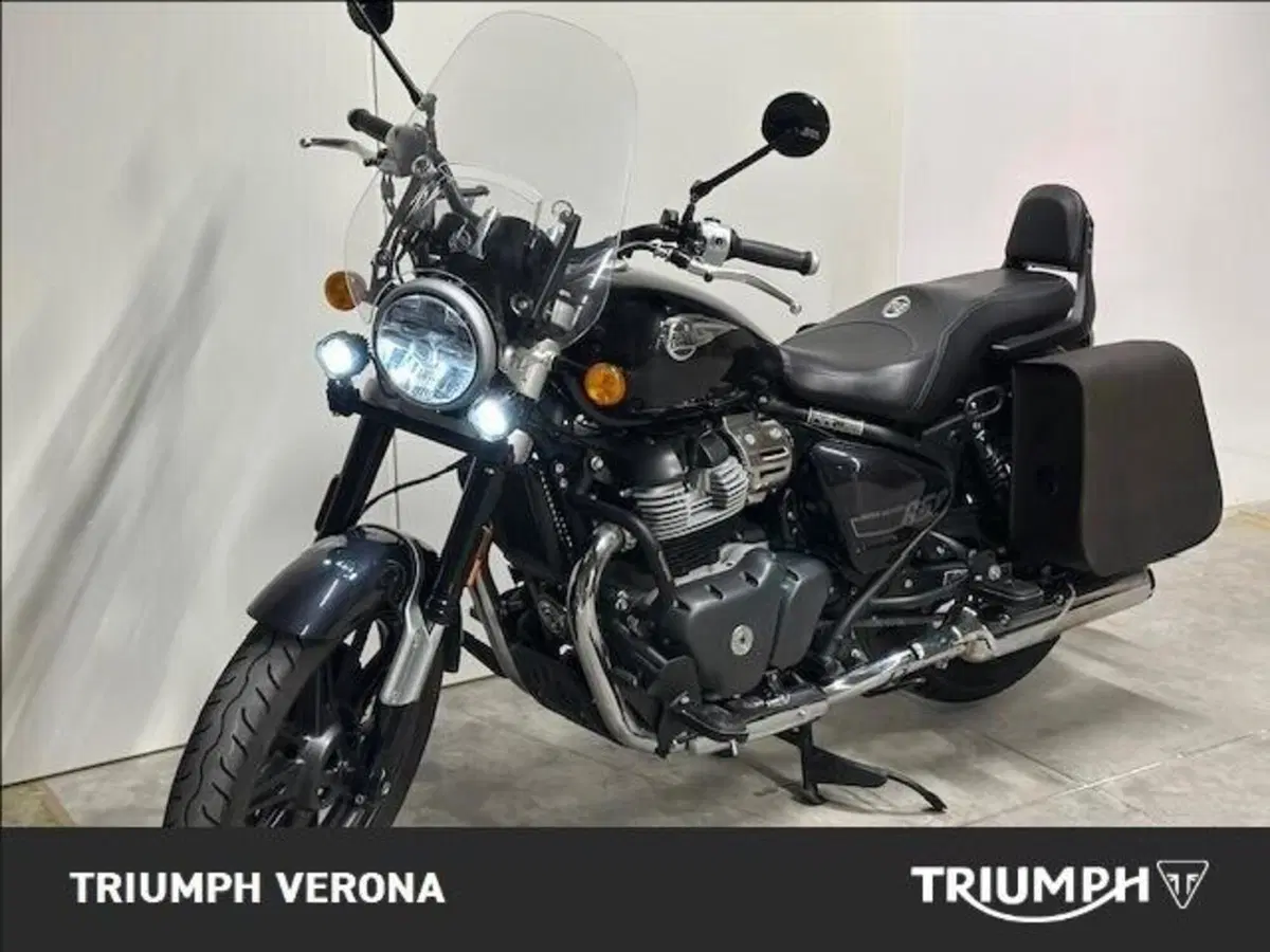 Royal Enfield Super Meteor 650 (2023 - 26) (18)