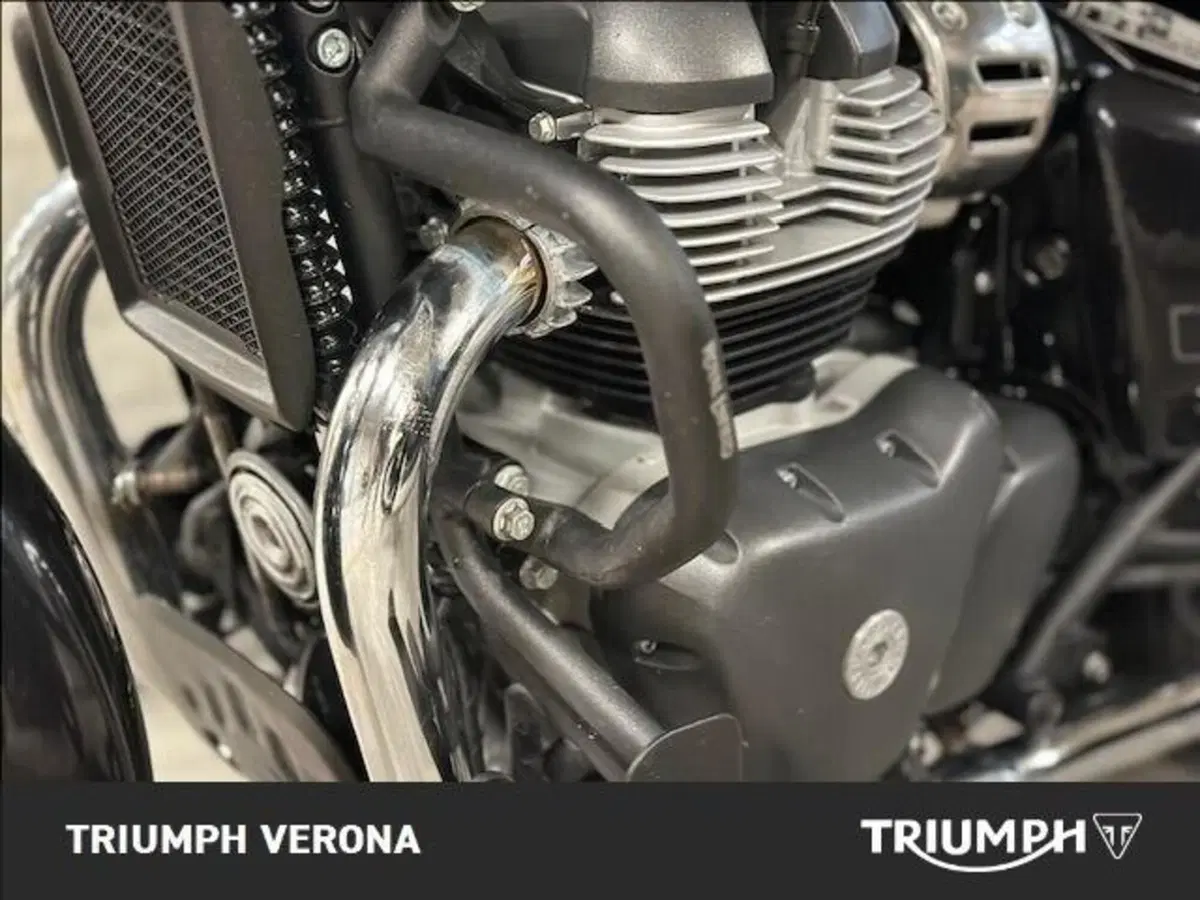 Royal Enfield Super Meteor 650 (2023 - 26) (20)