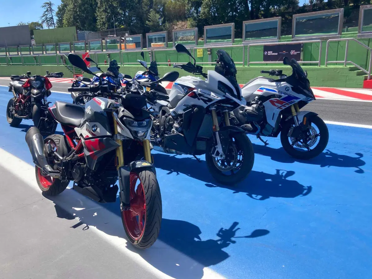 BMW Motorrad e Di.Di. insieme a Vallelunga (15)