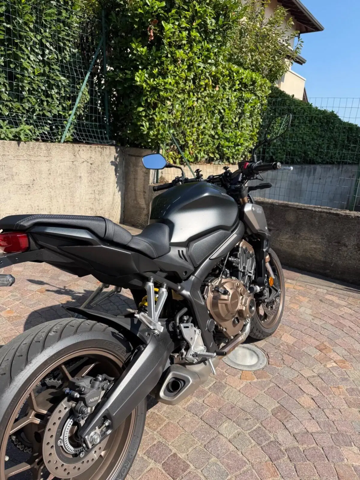Honda CB 650 R (2021 - 23) (2)