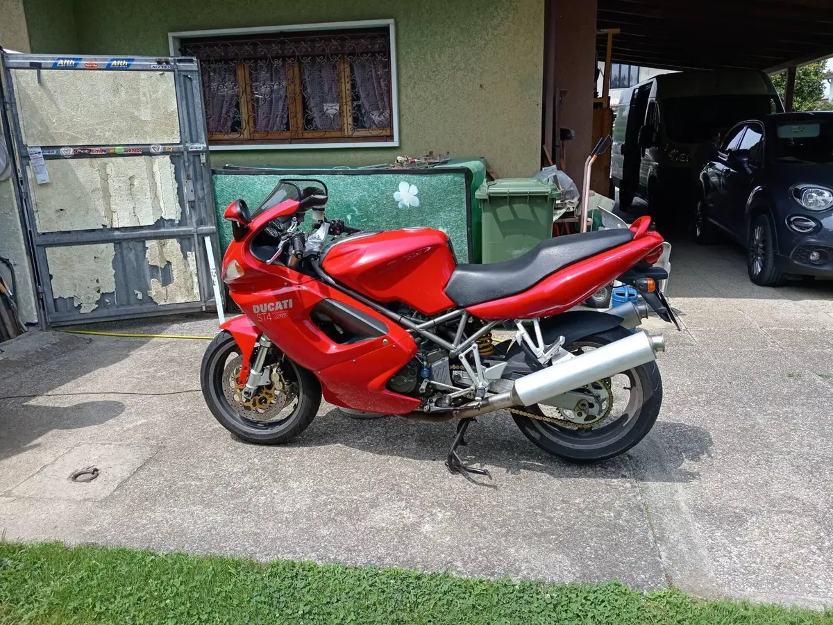 Ducati ST4 (1999 - 02) (2)