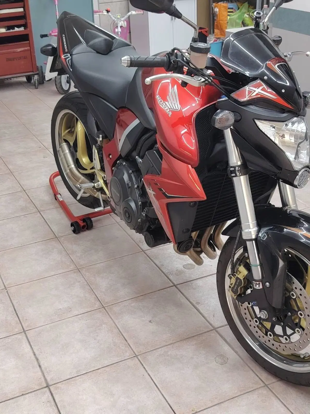 Honda CB 1000 R (2008 - 10) (6)