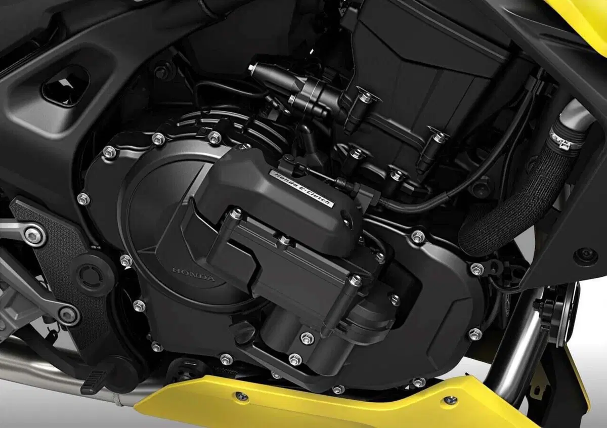 Honda CB 750 Hornet (2026) (2)