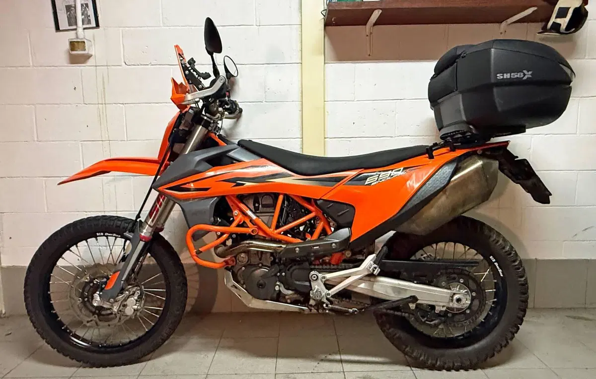 KTM 690 Enduro R (2022 - 25)