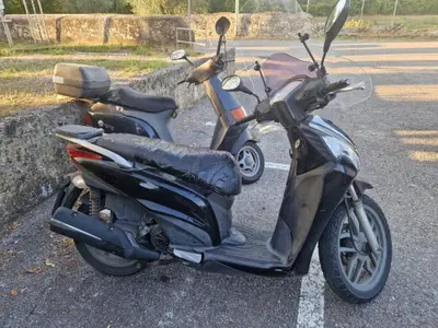 Kymco People 125 S DD (2007 - 16) usata