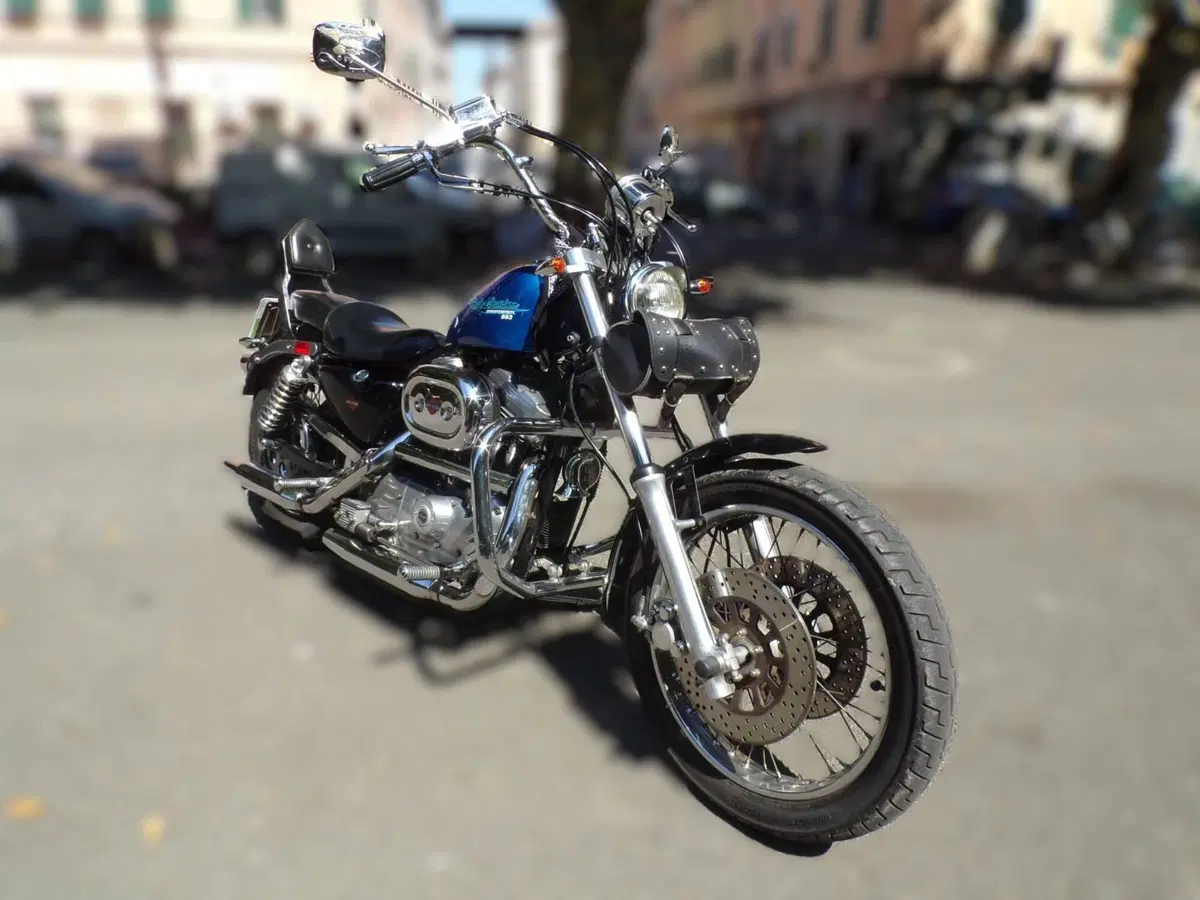 Harley-Davidson 883 Standard (1987 - 93) - XLH (2)