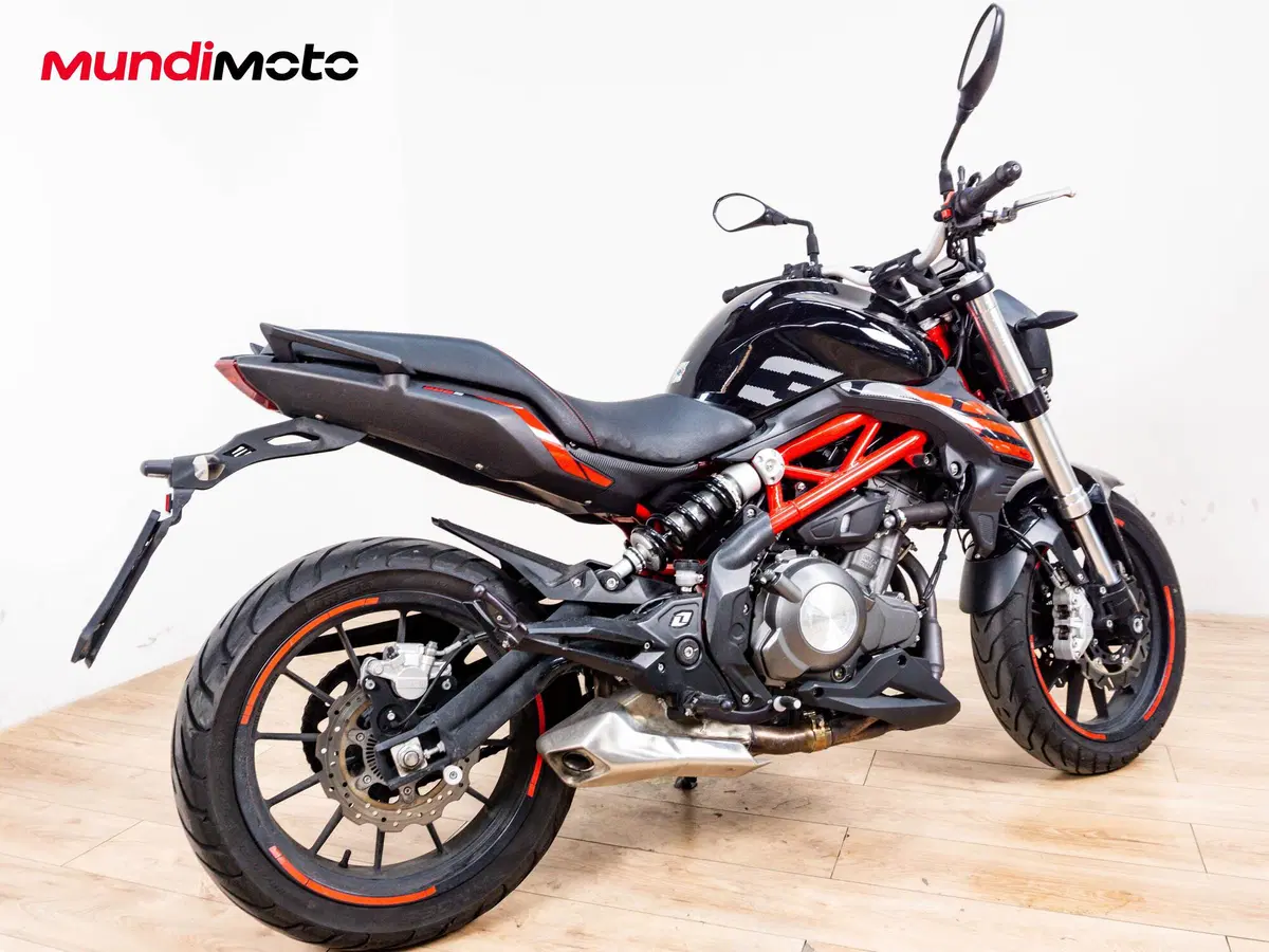 Benelli BN 302 S (2019 - 20) (3)