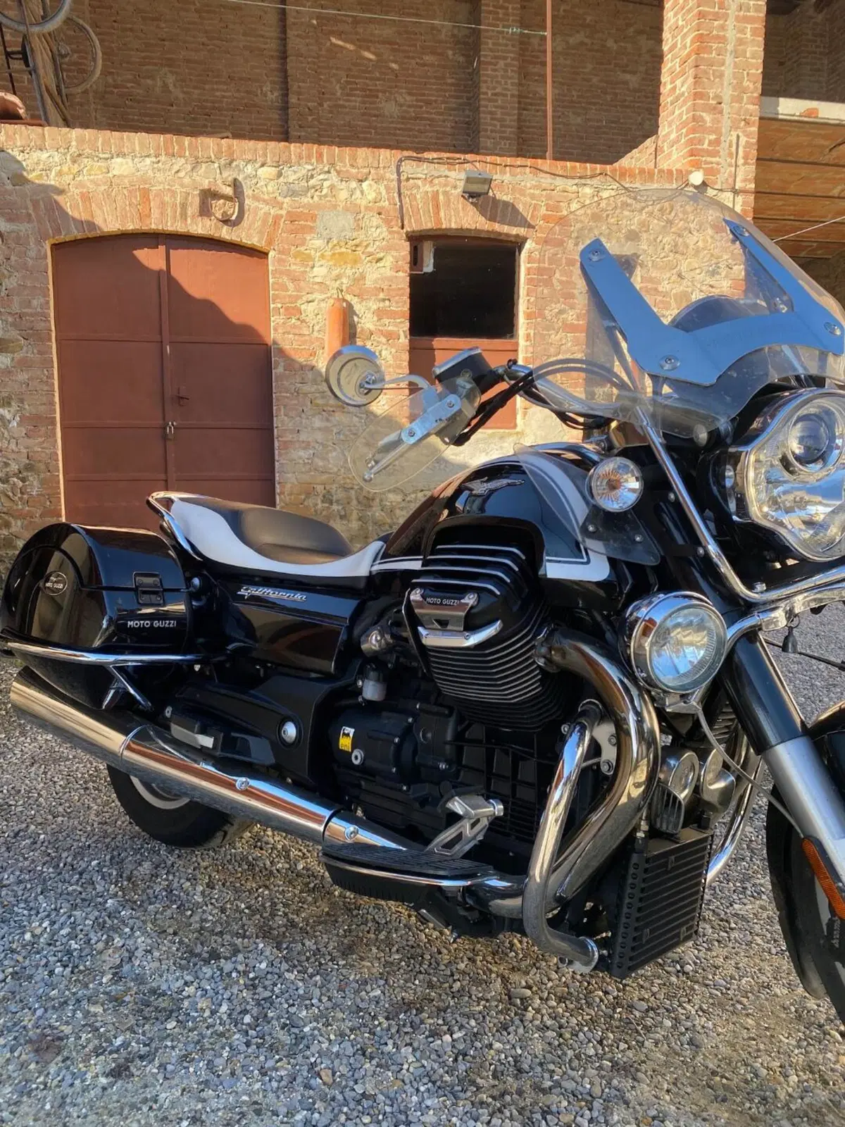 Moto Guzzi California 1400 Touring (2012 - 16) (4)