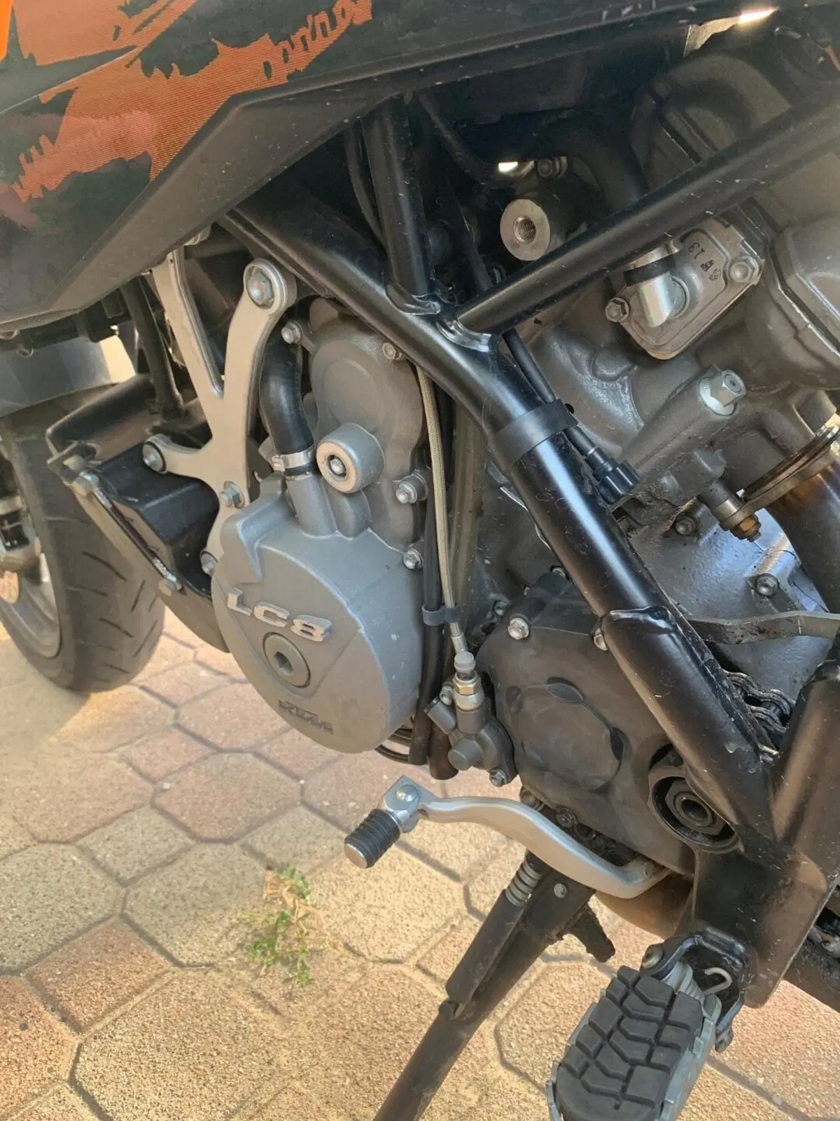 KTM 950 Supermoto (2006 - 08) (6)