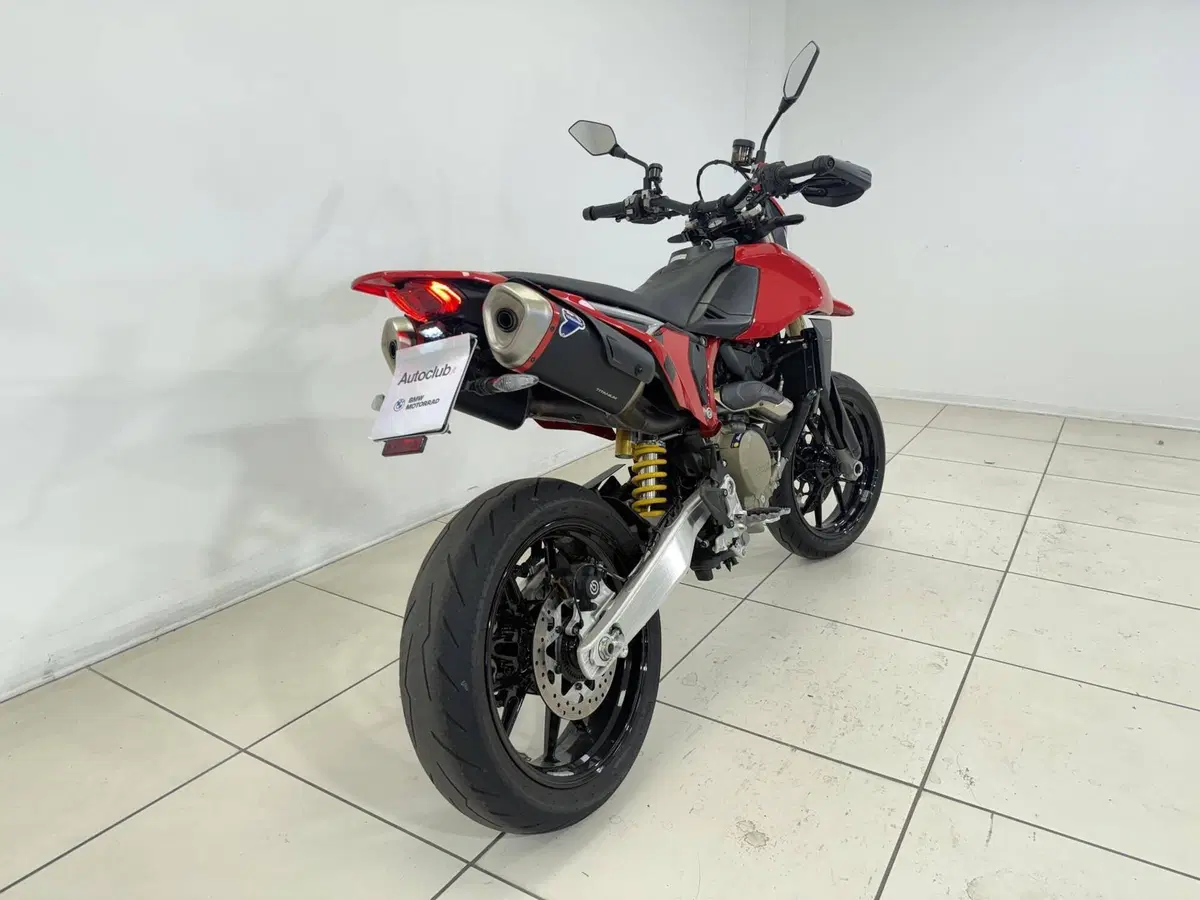 Ducati Hypermotard 698 Mono (2024 - 26) (6)