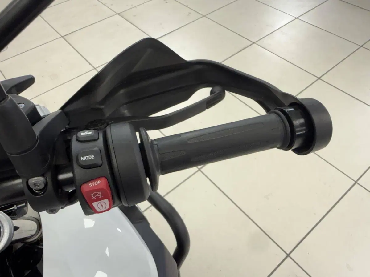 Bmw F 800 GS (2024 - 26) (11)