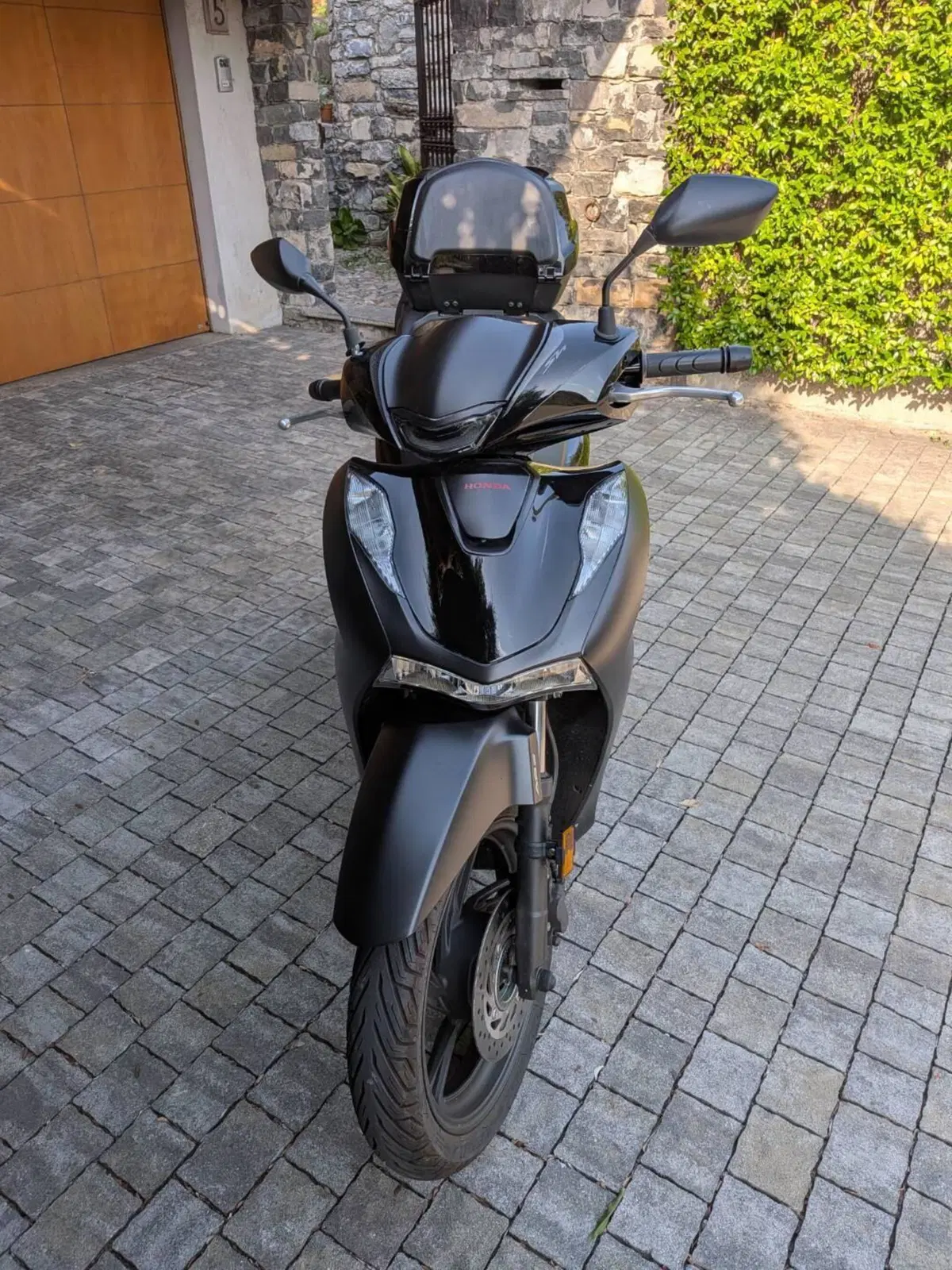 Honda SH 150i Sport (2024 - 25) (2)
