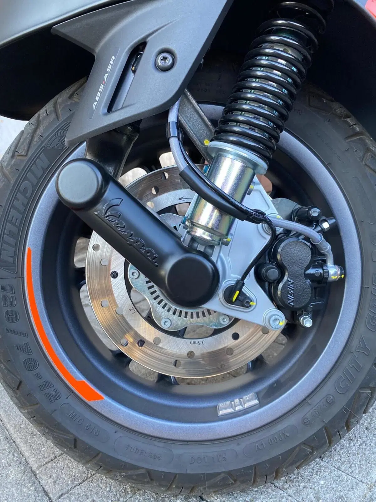 Vespa GTS 310 Supersport (2025 - 26) (6)