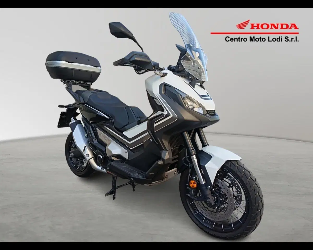 Honda X-ADV 750 DCT Adventure (2021 - 24) (2)