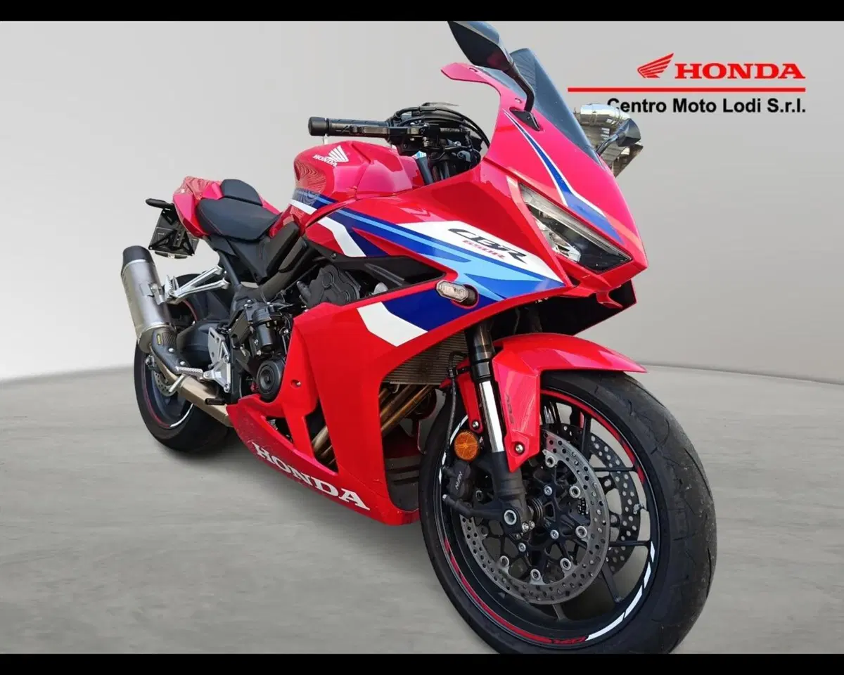 Honda CBR 650 R E-Clutch (2024 - 26) (2)