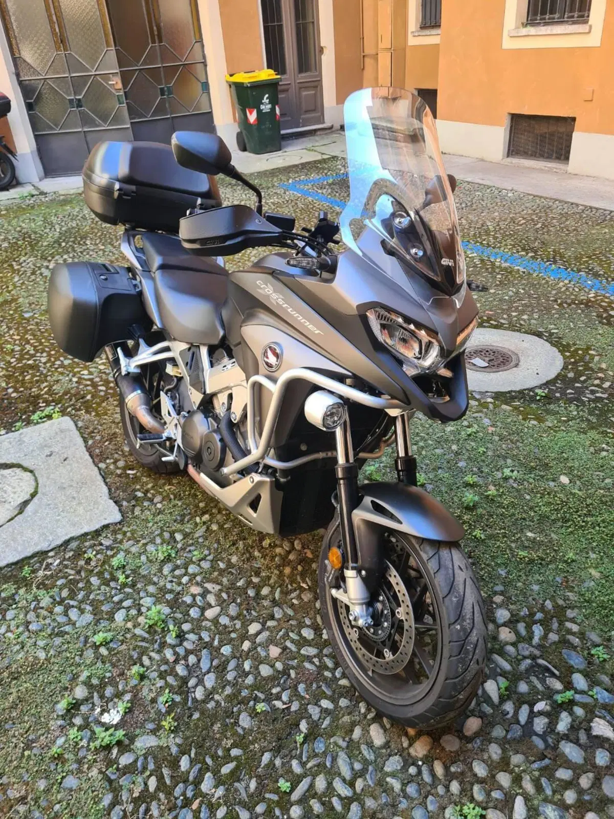 Honda Crossrunner Travel Edition ABS (2015 - 18) (2)