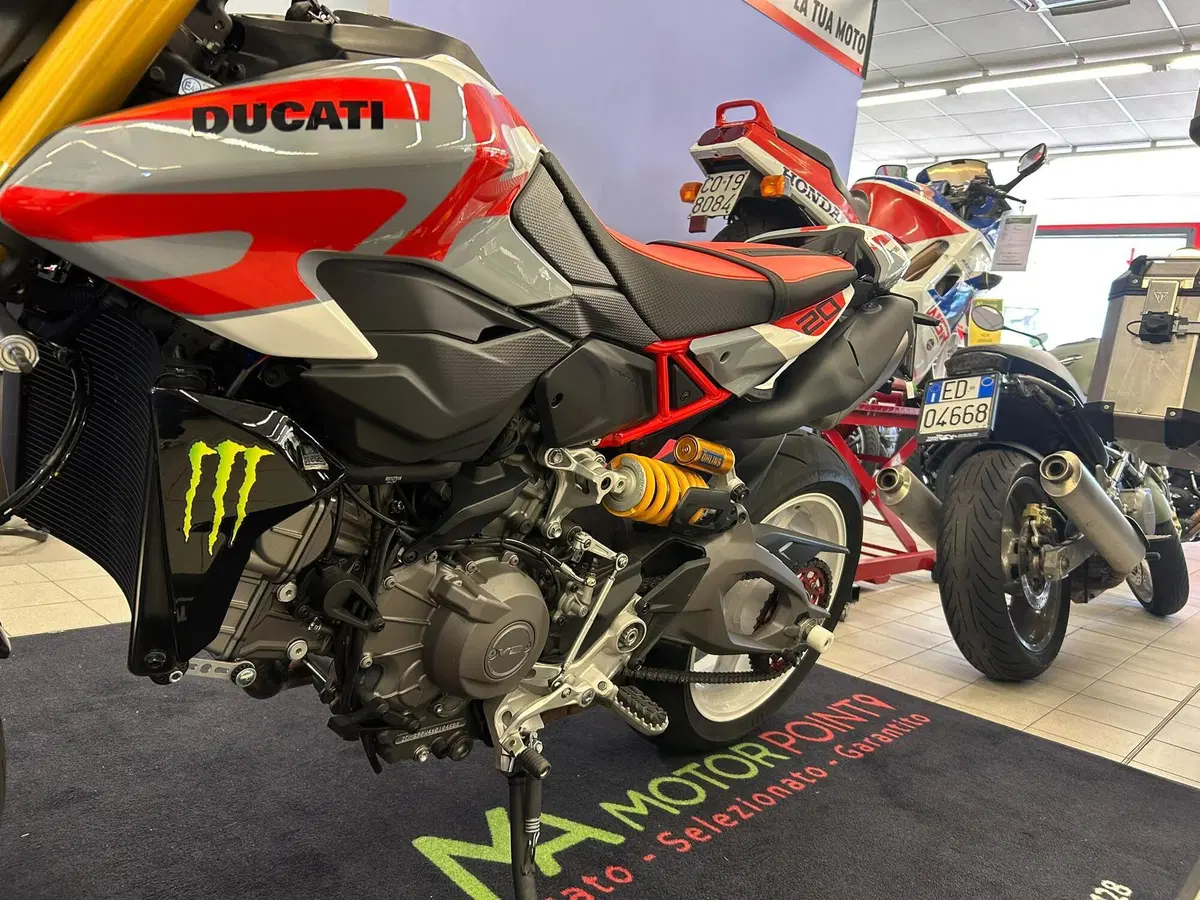Ducati Hypermotard V2 SP (2026) (12)