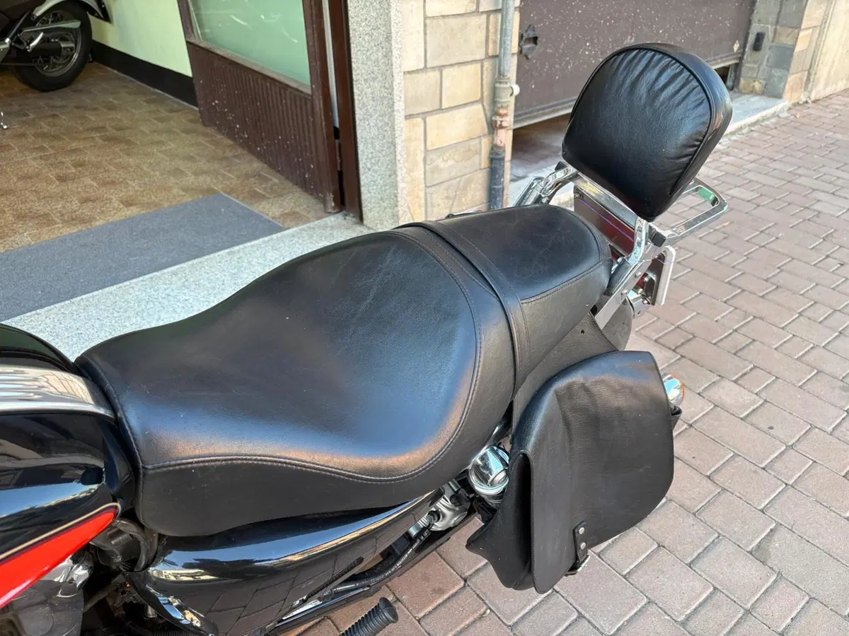 Harley-Davidson 1200 Custom (2007 - 13) - XL 1200C (13)