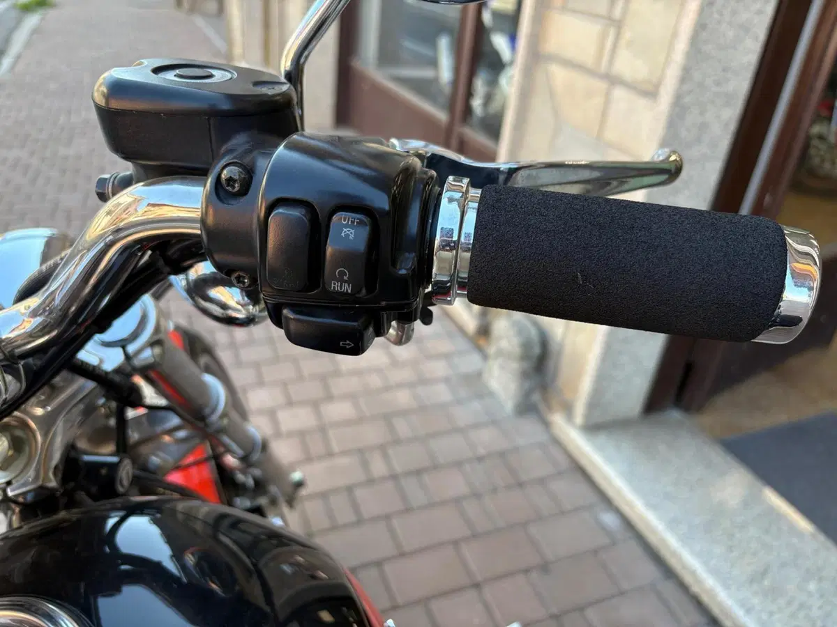 Harley-Davidson 1200 Custom (2007 - 13) - XL 1200C (18)