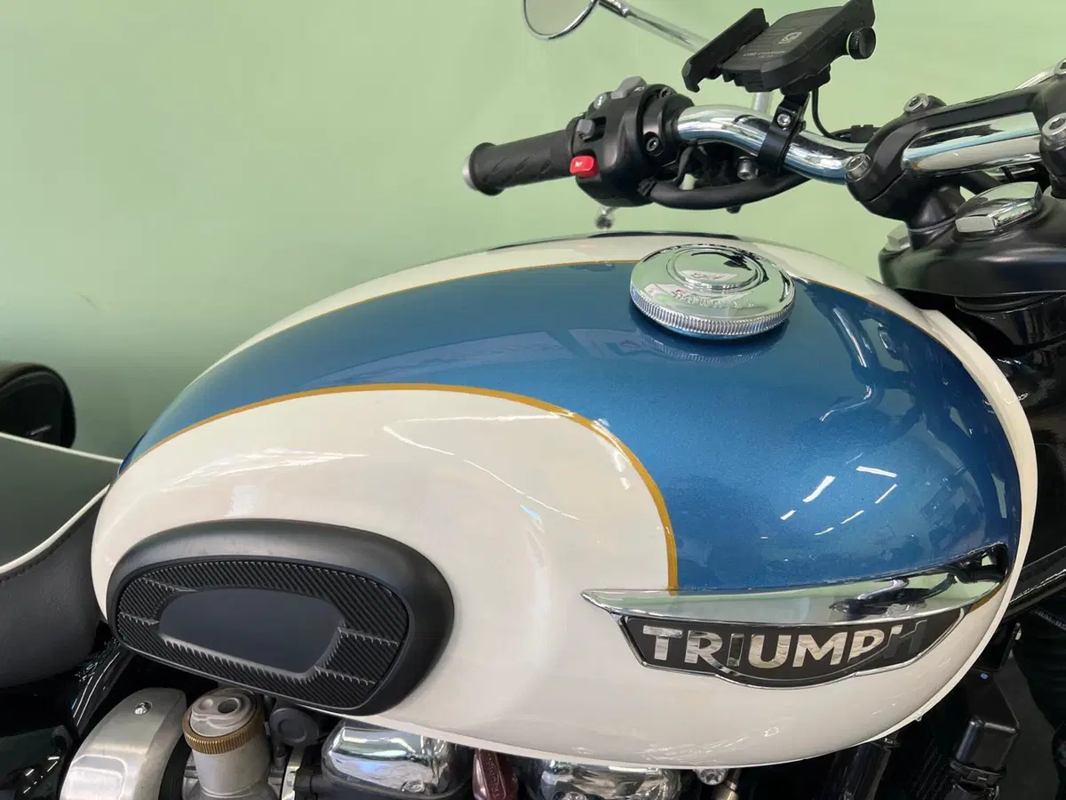 Triumph Bonneville T120 (2016 - 20) (6)