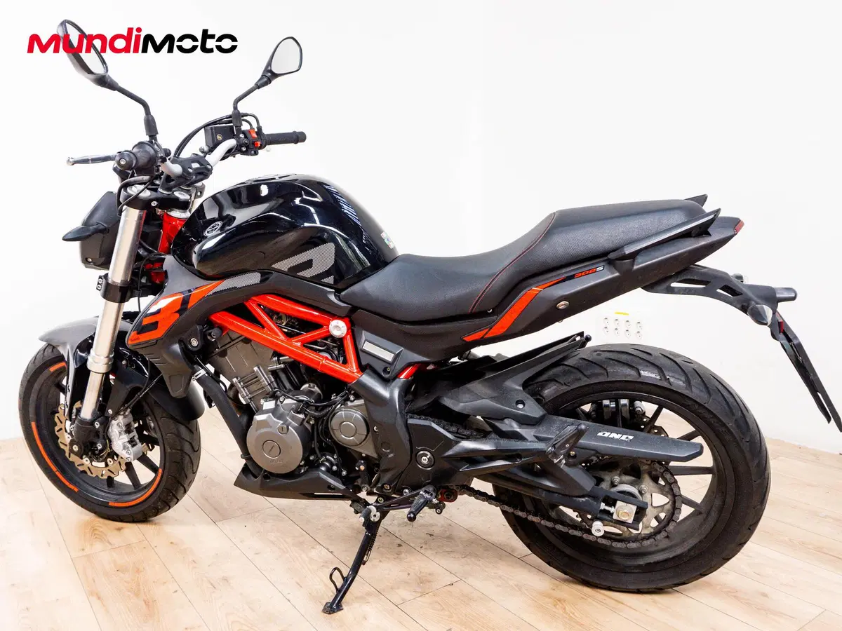Benelli BN 302 S (2019 - 20) (7)