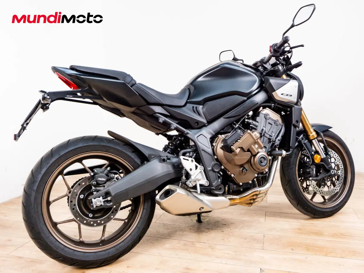 Honda CB 650 R E-Clutch (2024 - 26) (3)