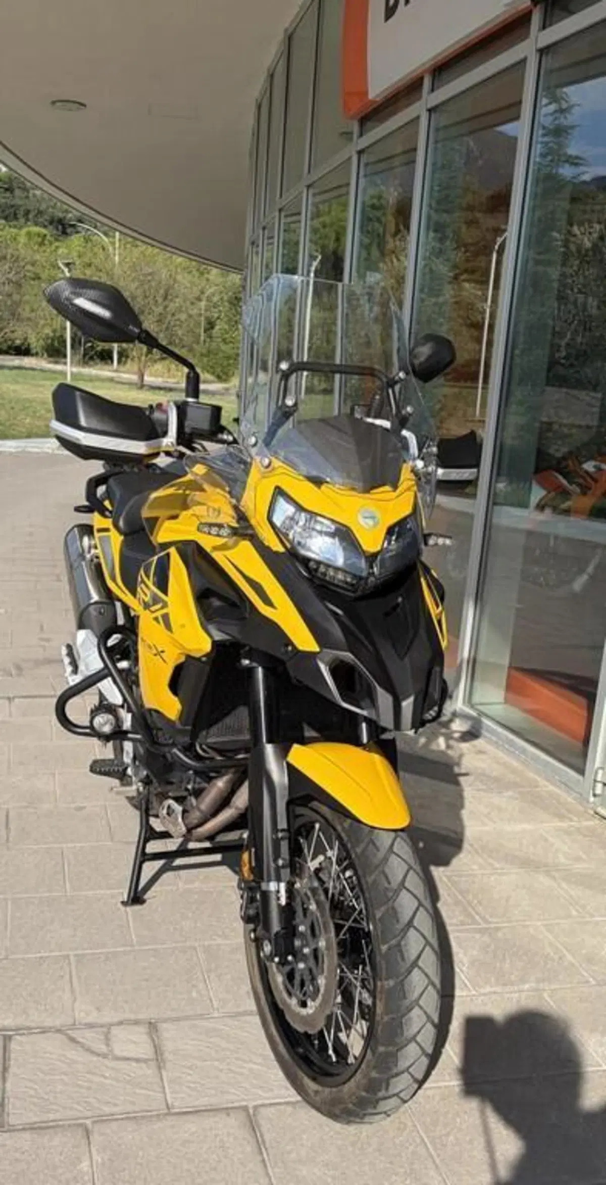Benelli TRK 502 (2021 - 25) (5)