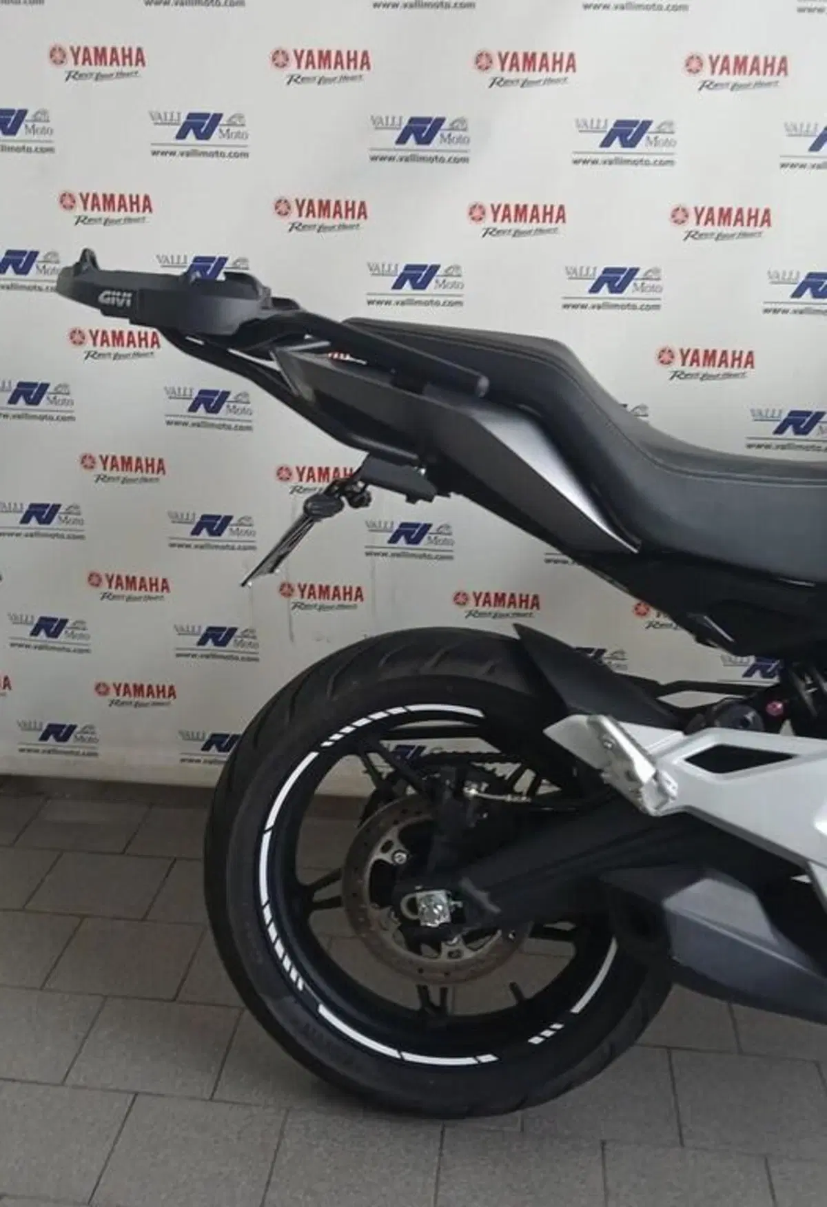 CFMOTO 650MT (2021 - 24) (2)