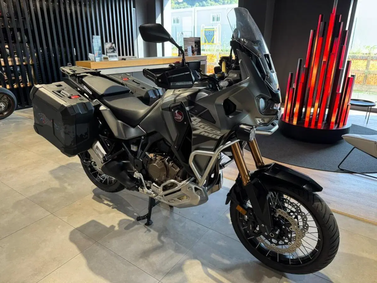 Honda Africa Twin CRF 1100L Adventure Sports Travel Edition (2022 - 23) (2)