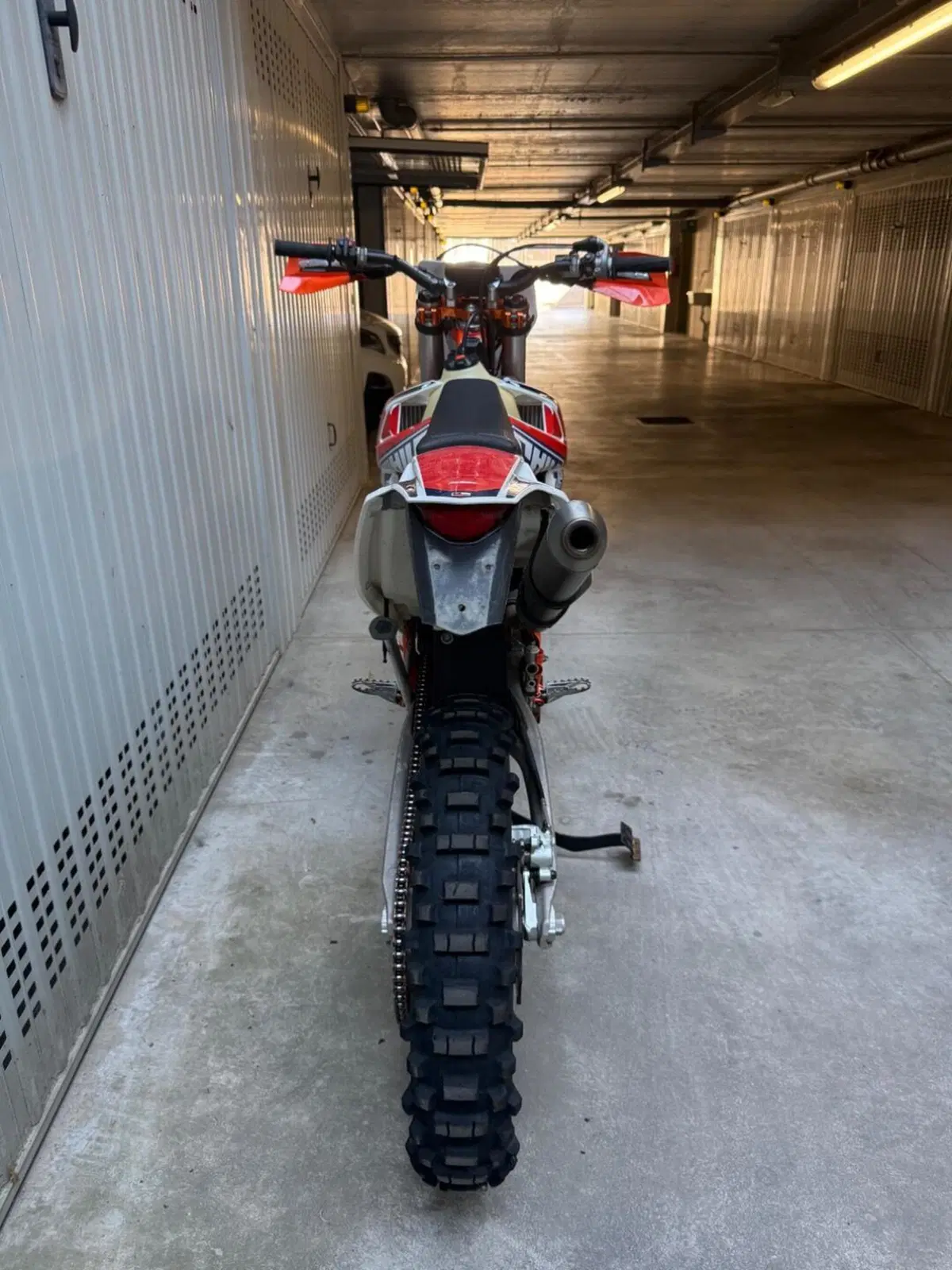 KTM 250 EXC TPI Six Days (2019) (10)