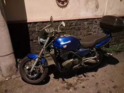 Kawasaki ER-5 500 (2001 - 06) usata