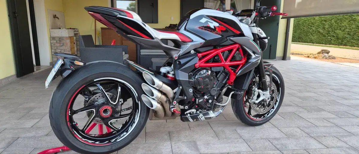 MV Agusta Brutale 800 RR (2017 - 20) (3)
