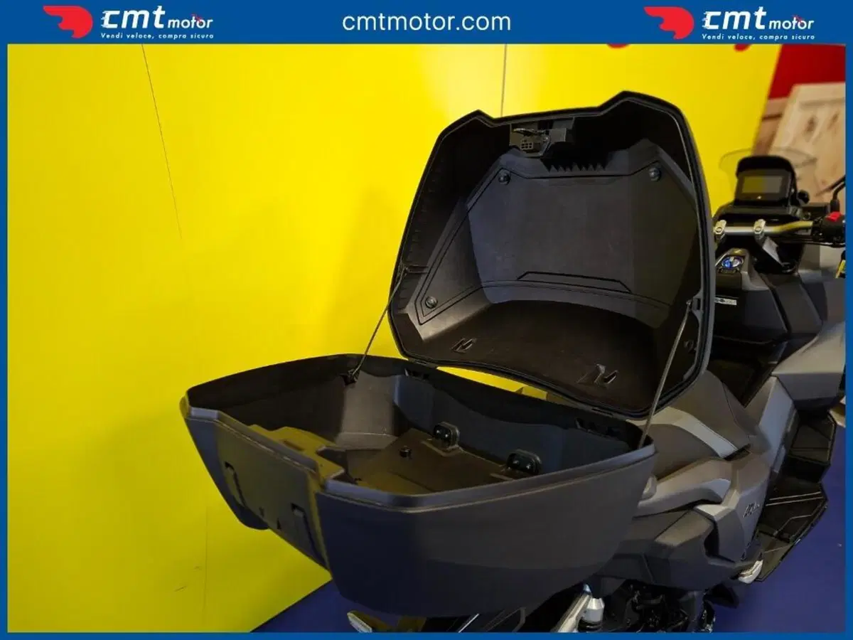 Honda ADV 350 (2022 - 24) (9)