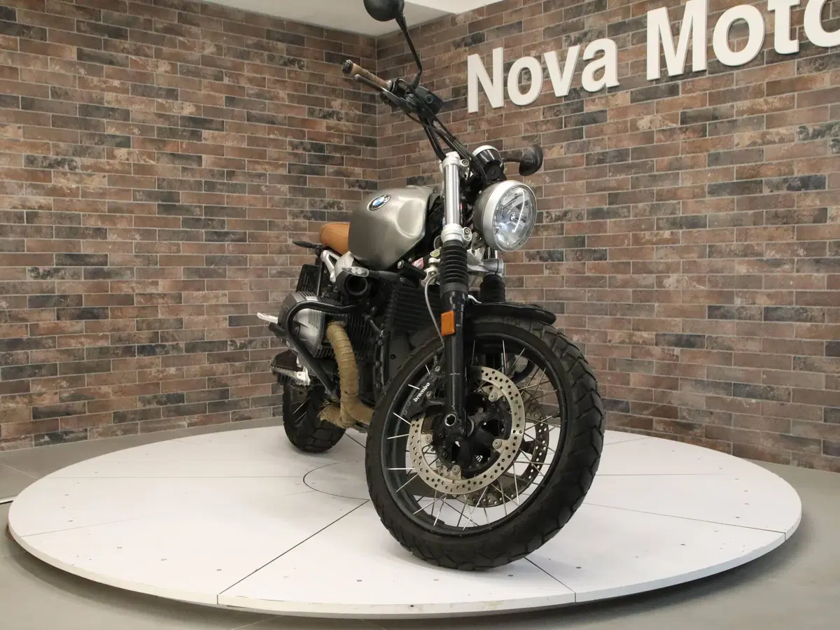 Bmw R nineT 1200 Scrambler (2016 - 20) (5)