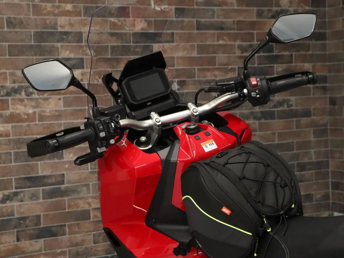 Honda X-ADV 750 DCT (2021 - 24) (10)