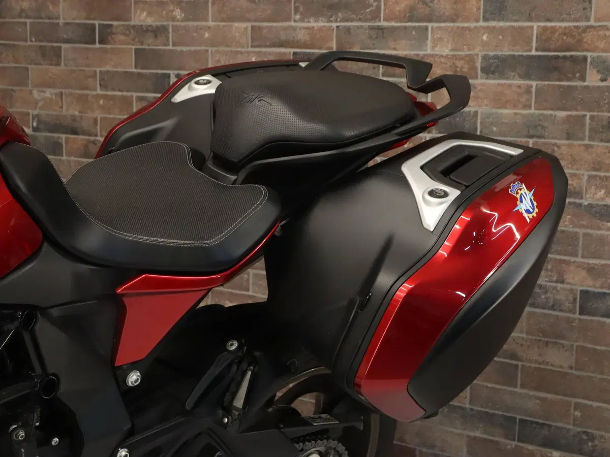 MV Agusta Turismo Veloce 800 Lusso (2021 - 22) (21)